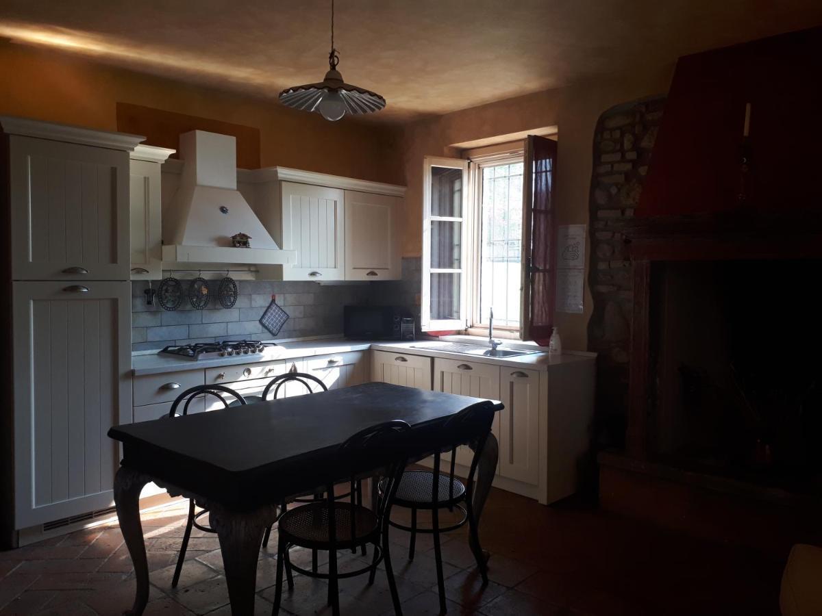 מונטיקיארי Casa Vacanze Soleluna מראה חיצוני תמונה