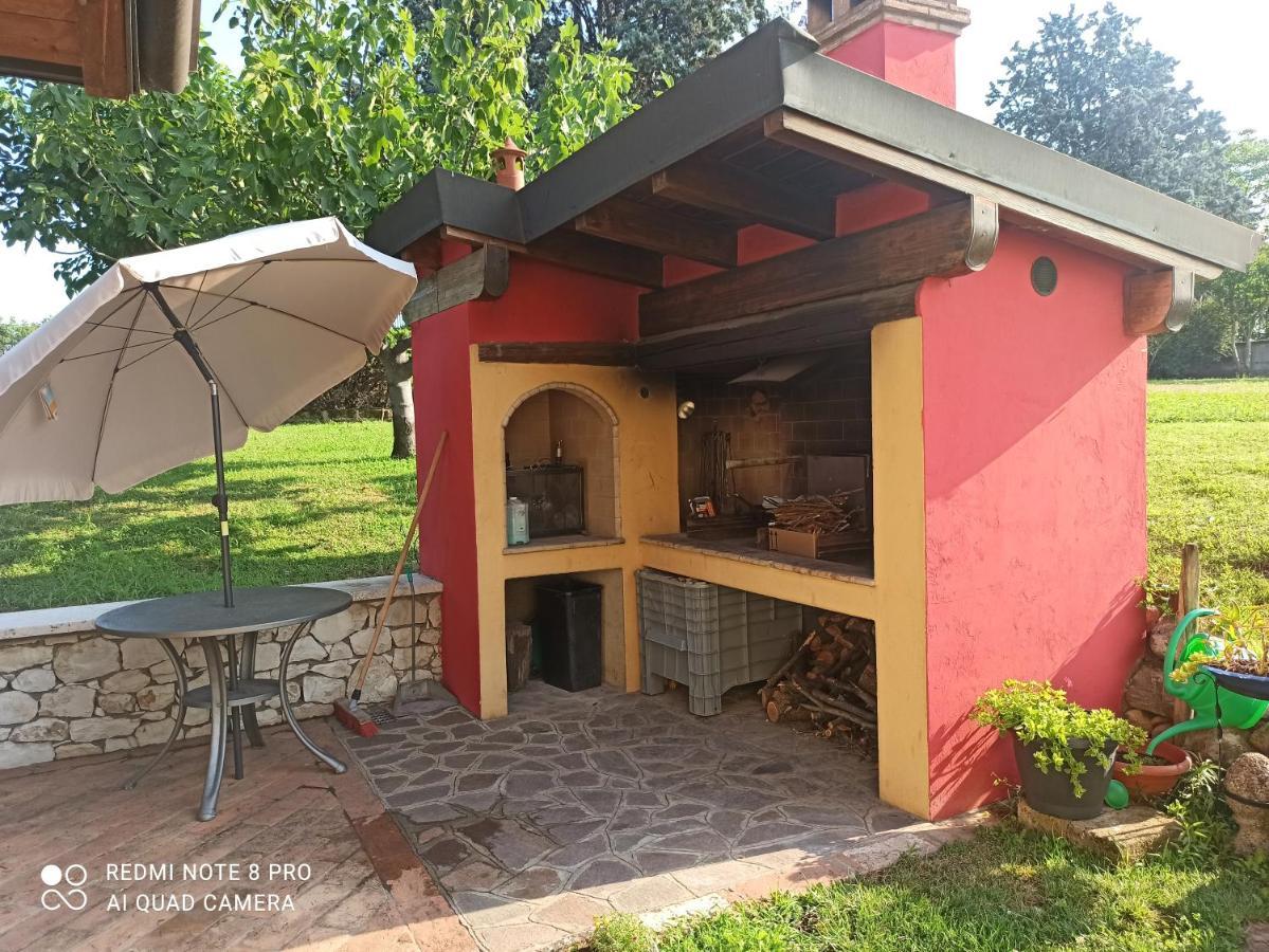 מונטיקיארי Casa Vacanze Soleluna מראה חיצוני תמונה
