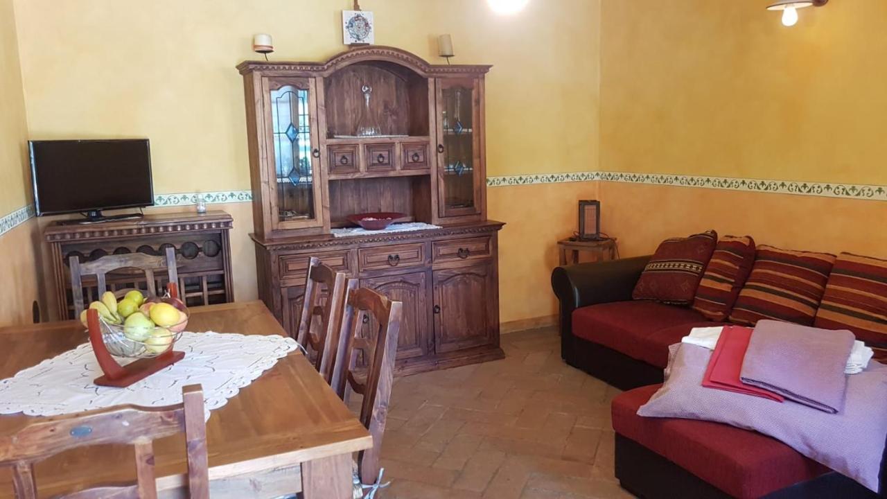 מונטיקיארי Casa Vacanze Soleluna מראה חיצוני תמונה